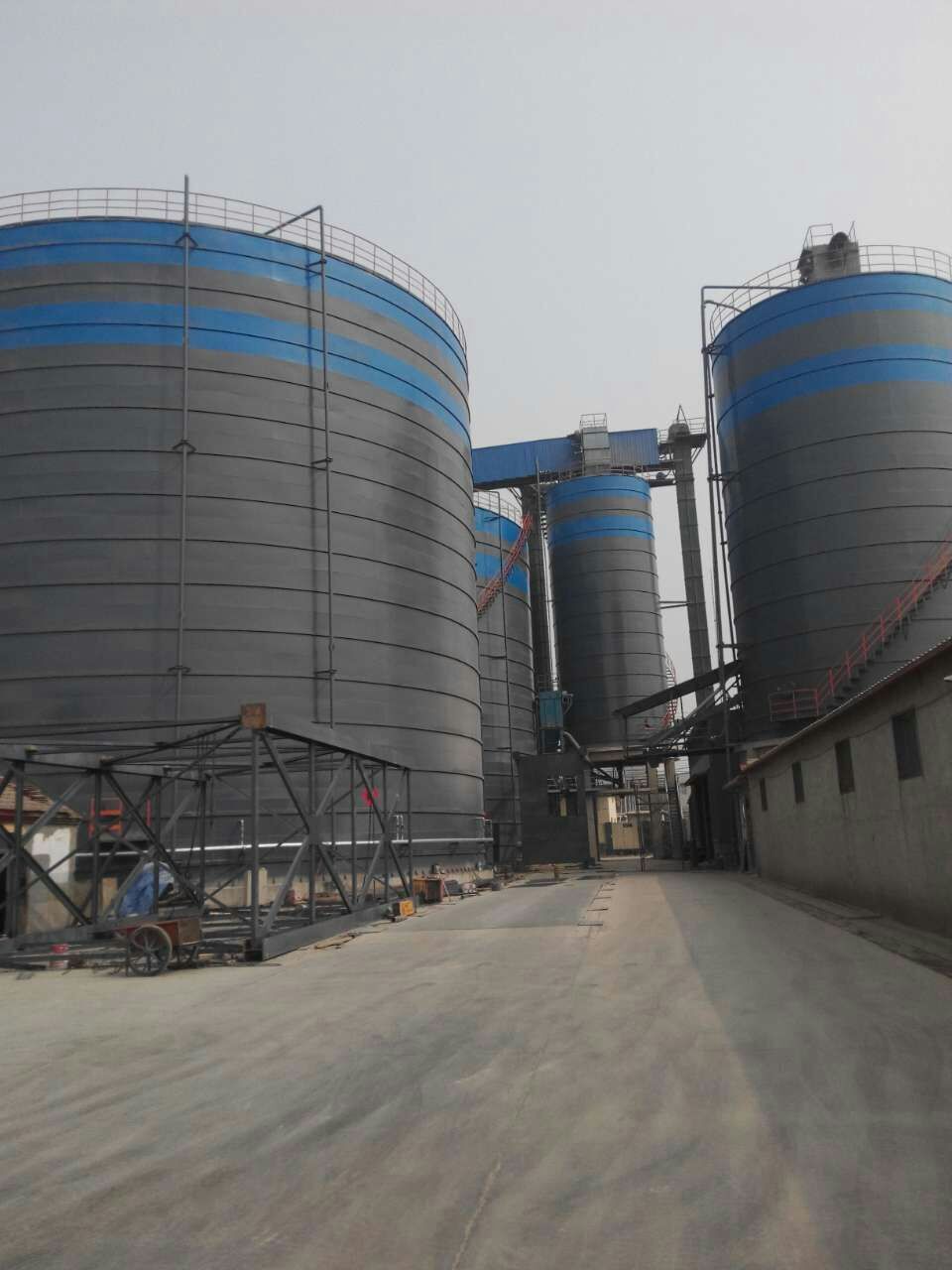 新兴镇粉煤灰储存库基础怎么建造